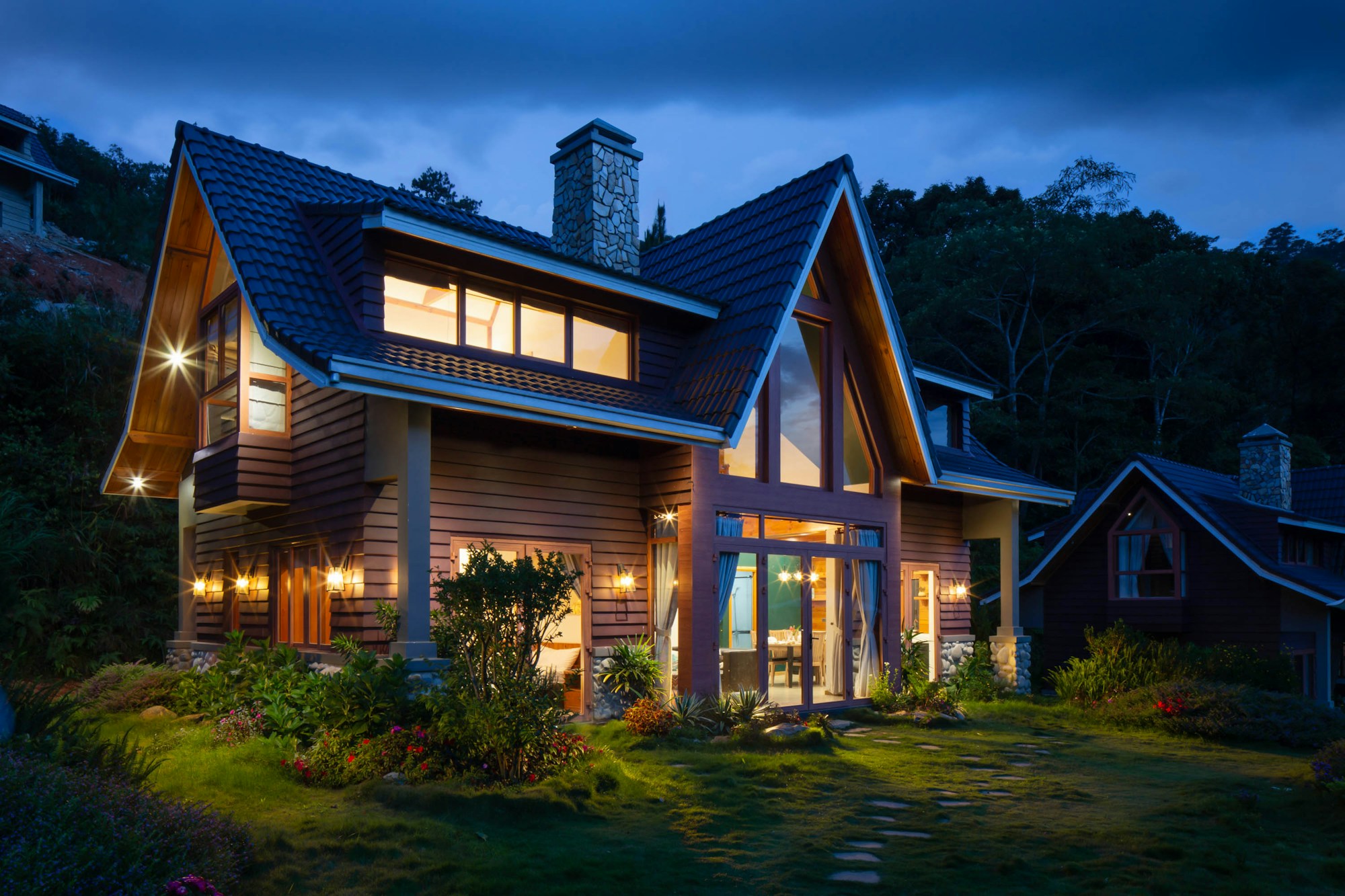 Modern home exterior — Alton's Home Pressure Washing